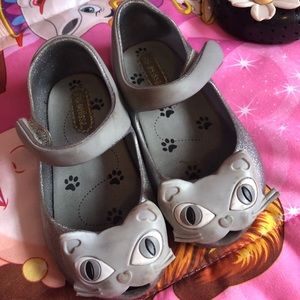 Mini Melissa Cat in Silver w/ Glitter (size 7)